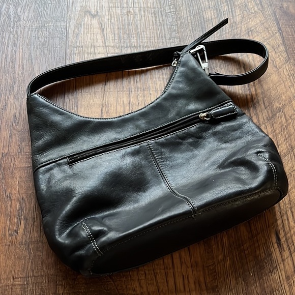 Tignanello Fine Genuine Leather Shoulder Bag Black - Picture 3 of 5